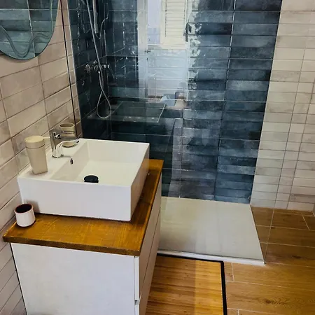 Santafe Piccolo Loft A Pochi Passi Dal Centro Λέτσε